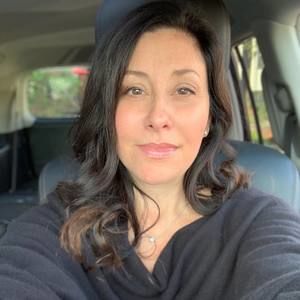 Meet your Posher, Roxanne